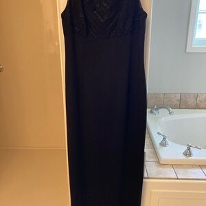 Maggy London 10P Long Sheath Dress